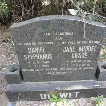 WET Daniel Stephanus, de 1945-1993 &amp; Jane Muriel Grace 1946-2012