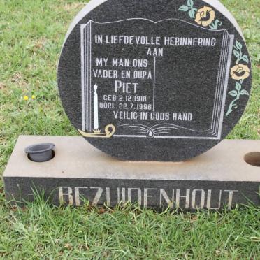 BEZUIDENHOUT Piet 1918-1996