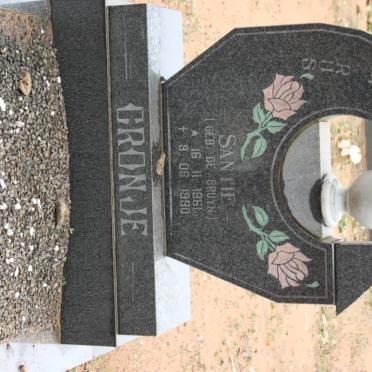 CRONJE :: CRONJÉ Vanne