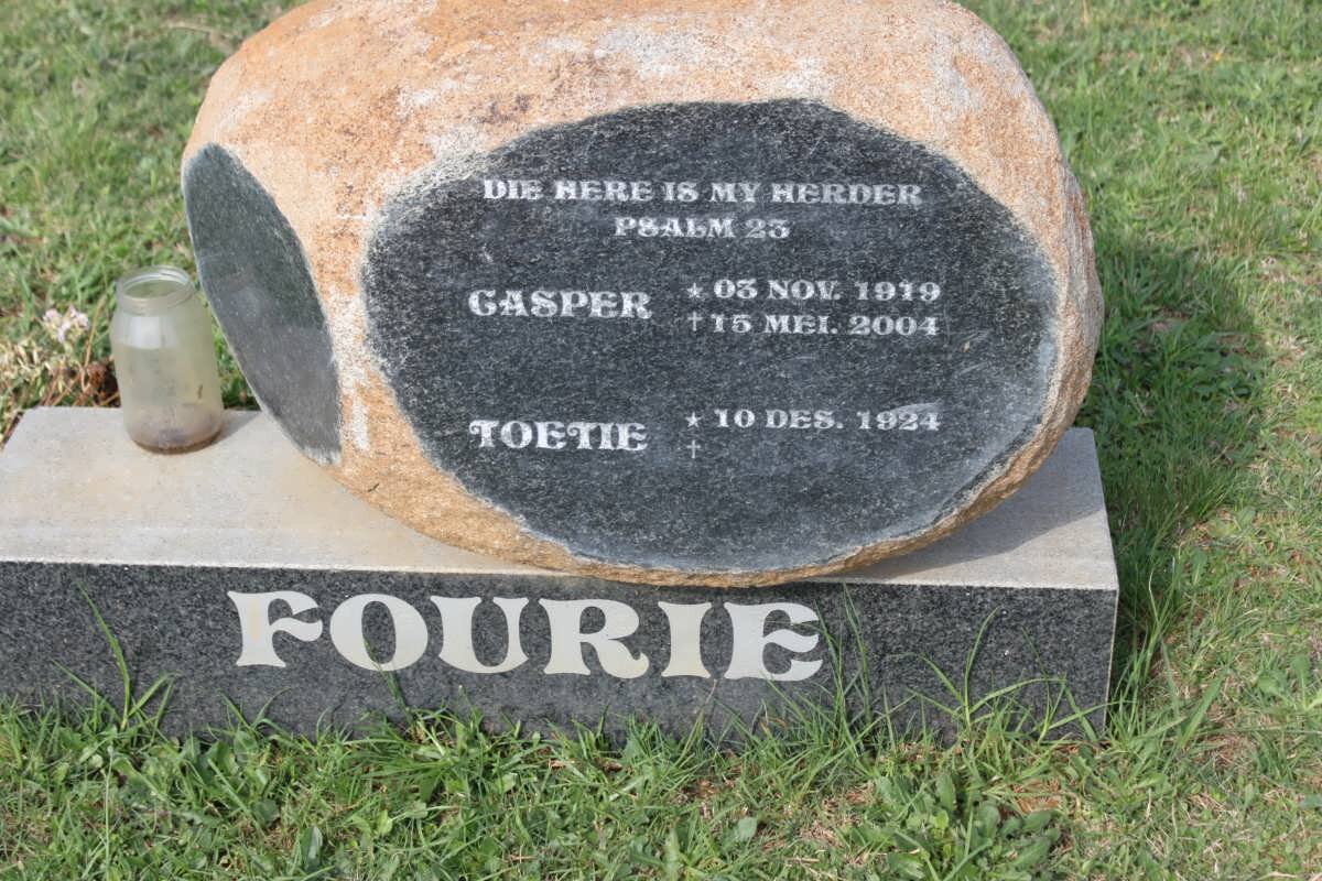 FOURIE Casper 1919-2004 &amp; Toetie 1924-