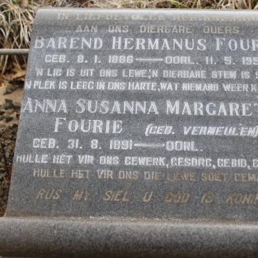 FOURIE Barend Hermanus 1886-1952 &amp; Anna Susanna Margaretha VERMEULEN 1891-