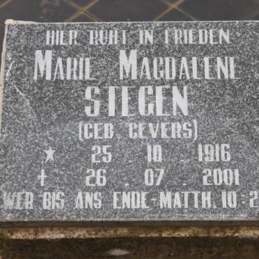 GEVERS Johanna Katharina Emilie nee TSCHIRPIC 1890-1969 :: STEGEN Marie Magdalene nee GEVERS 1916-2001
