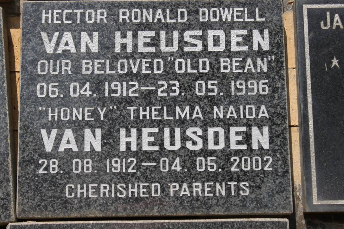 HEUSDEN Hector Ronald Dowell 1912-1996 &amp; Thelma Naida 1912-2002