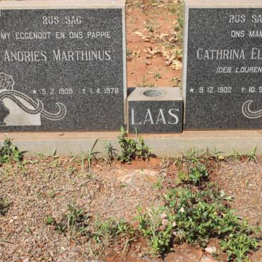 LAAS Andries Marthinus 1909-1978 &amp; Cathrina Elizabeth LOURENS 1902-1987