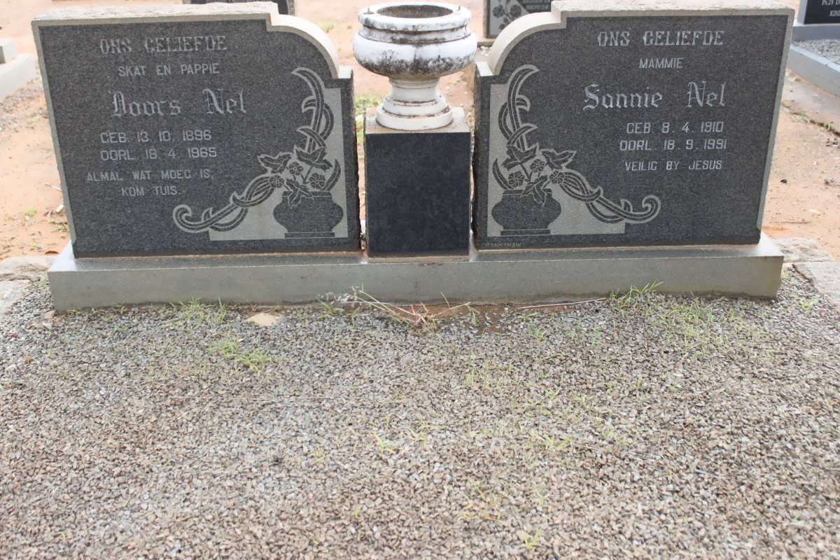 NEL Doors 1896-1965 &amp; Sannie 1910-1981