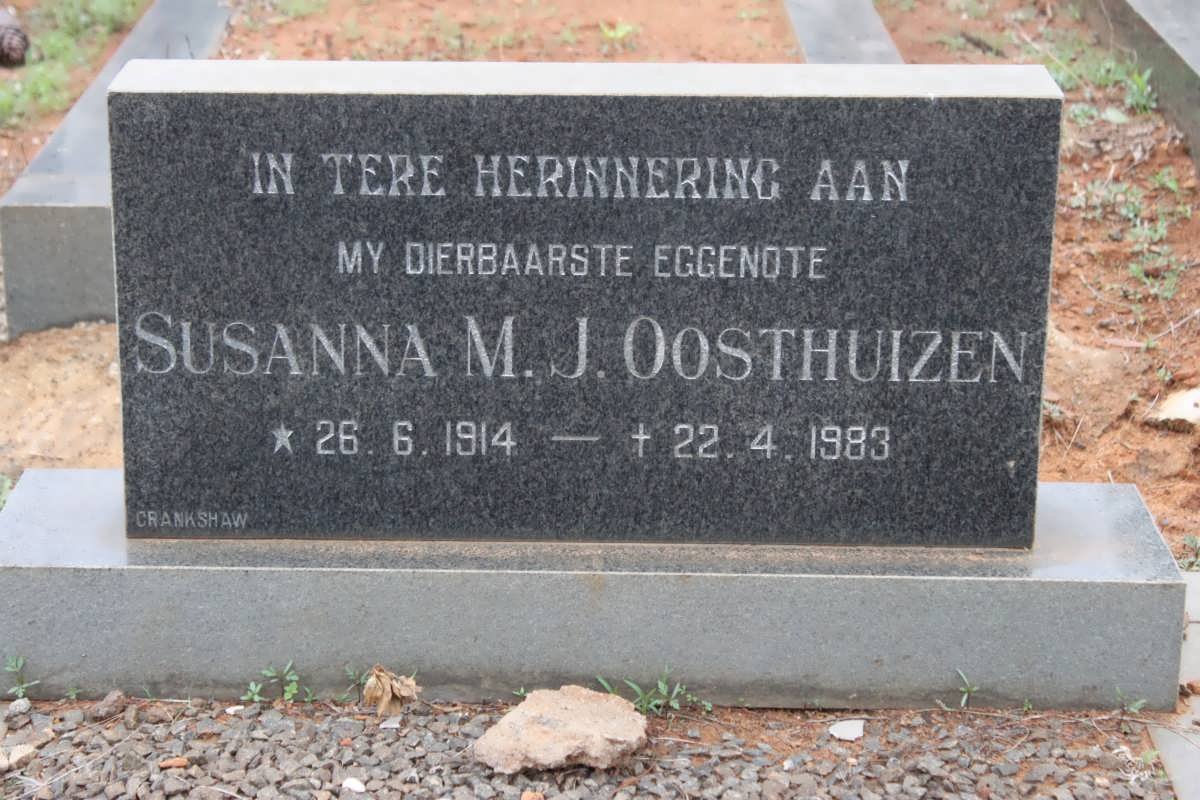 OOSTHUIZEN Susanna M. 1914-1983