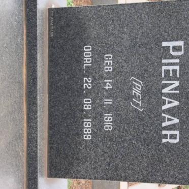 PIENAAR P.J.J. 1916-1989