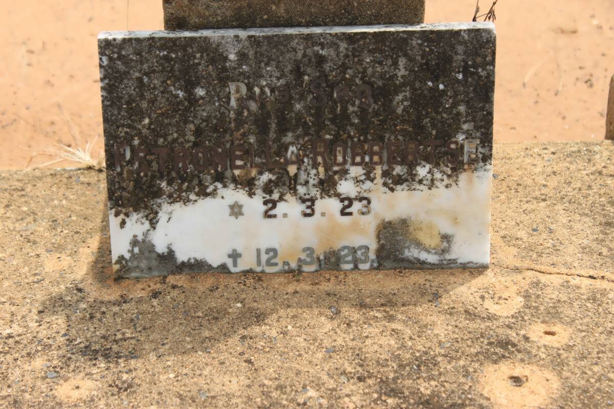 ROBBERTSE Petronella 1923-1923