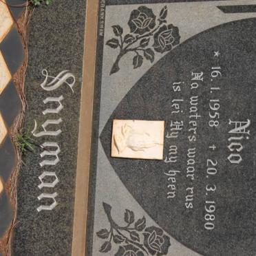 Sn - Surnames starting with the letters Sn