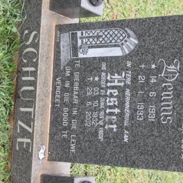 SCHUTZE Dennis 1931-1993 &amp; Hester 1932-2002