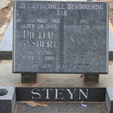 STEYN Pieter Gysbert 1905-1988 &amp; Nancy 19??-19??