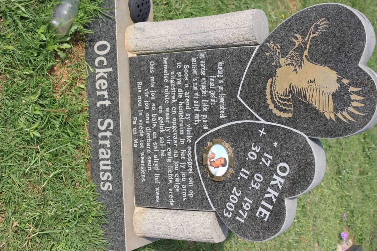 STRAUSS Ockert 1971-2003