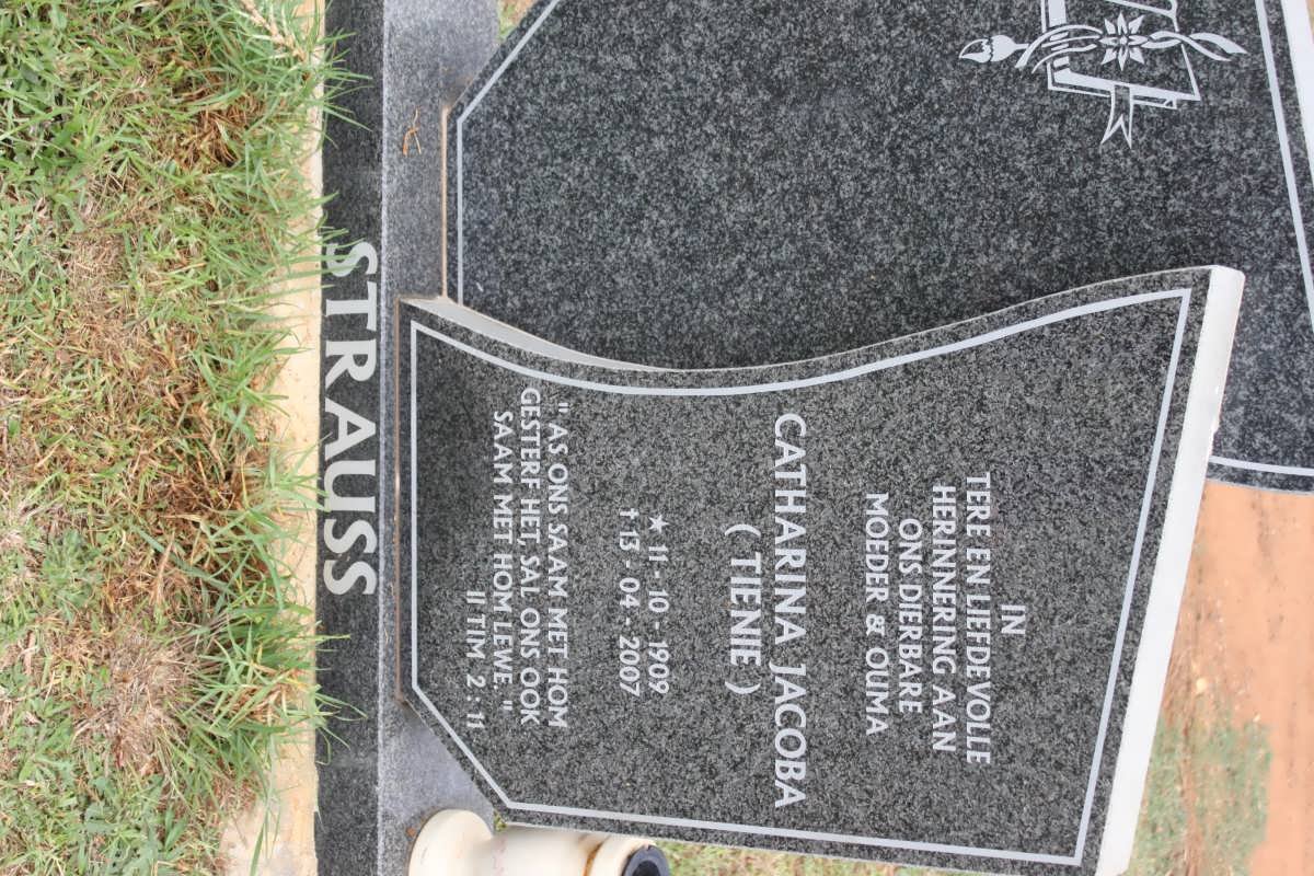 STRAUSS Catharina Jacoba 1909-2007