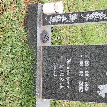 VILJOEN L.T. 1948-2002