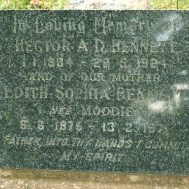 BENNETT Edith Sophia nee MOODIE 1875-1871 :: BENNETT Hector A.D. 1904-1924