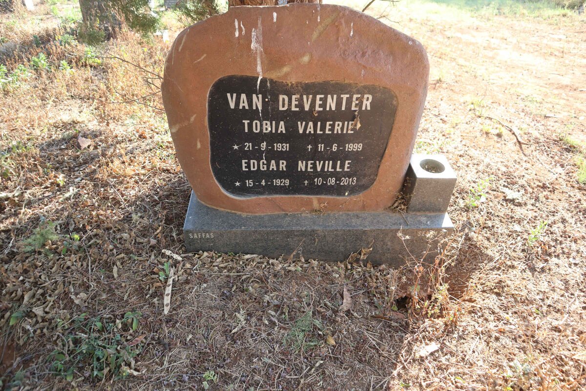 DEVENTER Edgar Neville, van 1929-2013 & Tobia Valeria 1931-1999
