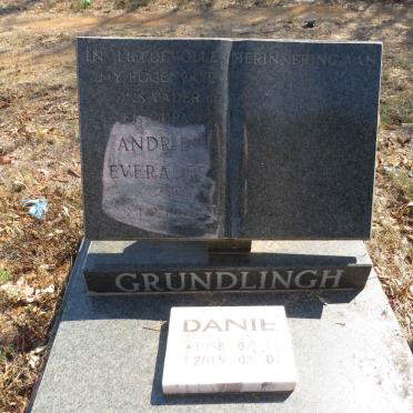 GRUNDLINGH Andries Everades 1935-1989 :: GRUNDLINGH Danie 1958-2015_1