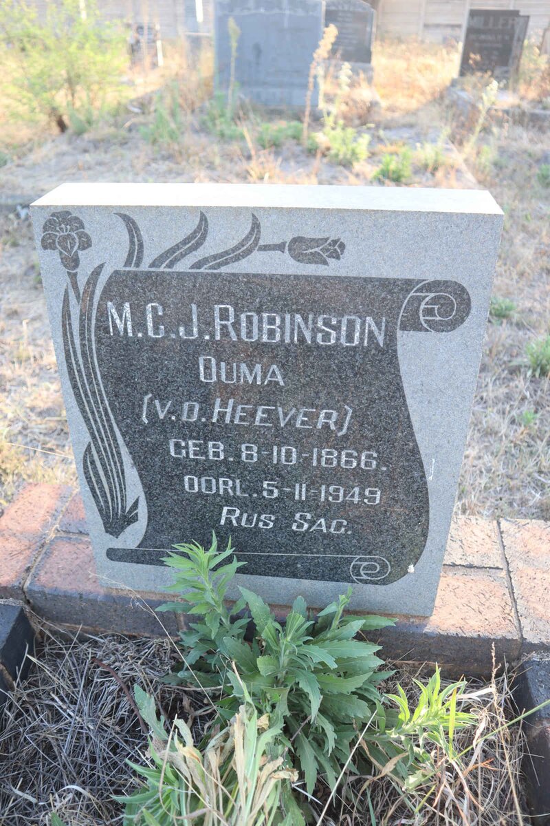 ROBINSON M.C.J. nee V.D. HEEVER 1866-1949