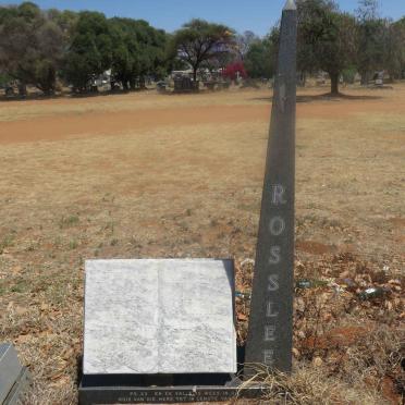 ROSSLEE Frans Cornelius 1912-1992 & Sarah Johanna CHAPMAN 1929-_1