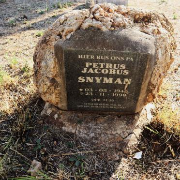 SNYMAN Petrus Jacobus 1945-1998