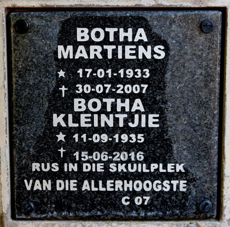 BOTHA Martiens 1933-2007 &amp; Kleintjie 1935-2016