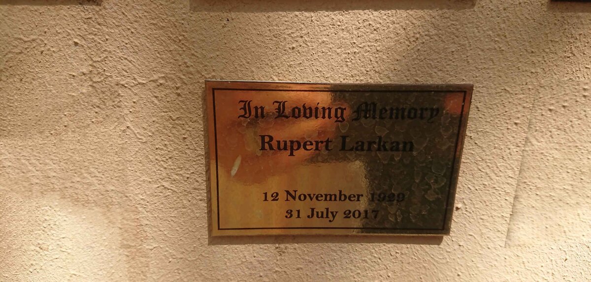 LARKAN Rupert 1929-2017