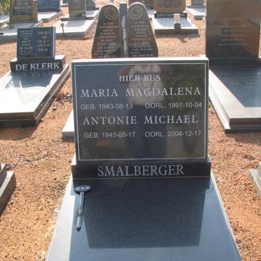 SMALBERGER Antonie Micheal 1945-2004 &amp; Maria Magdalena 1943-1997