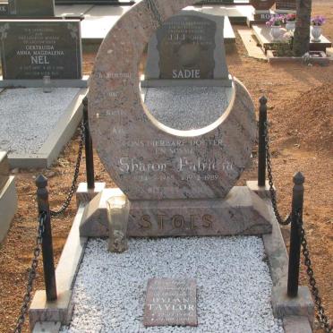 STOLS Sharom Patricia 1965-1989 :: TAYLOR Dylan 1999-1999