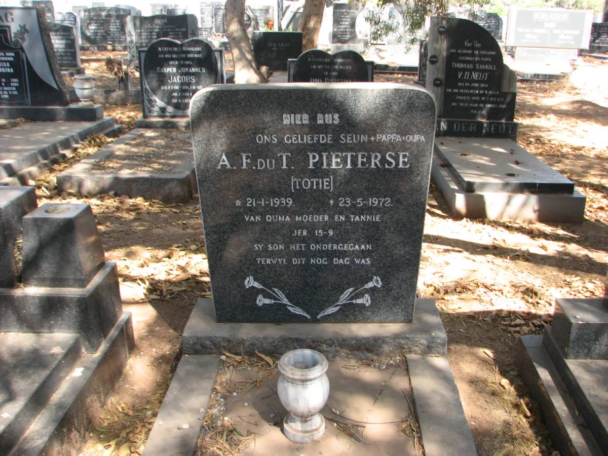 PIETERSE A.F. du T. 1939-1972
