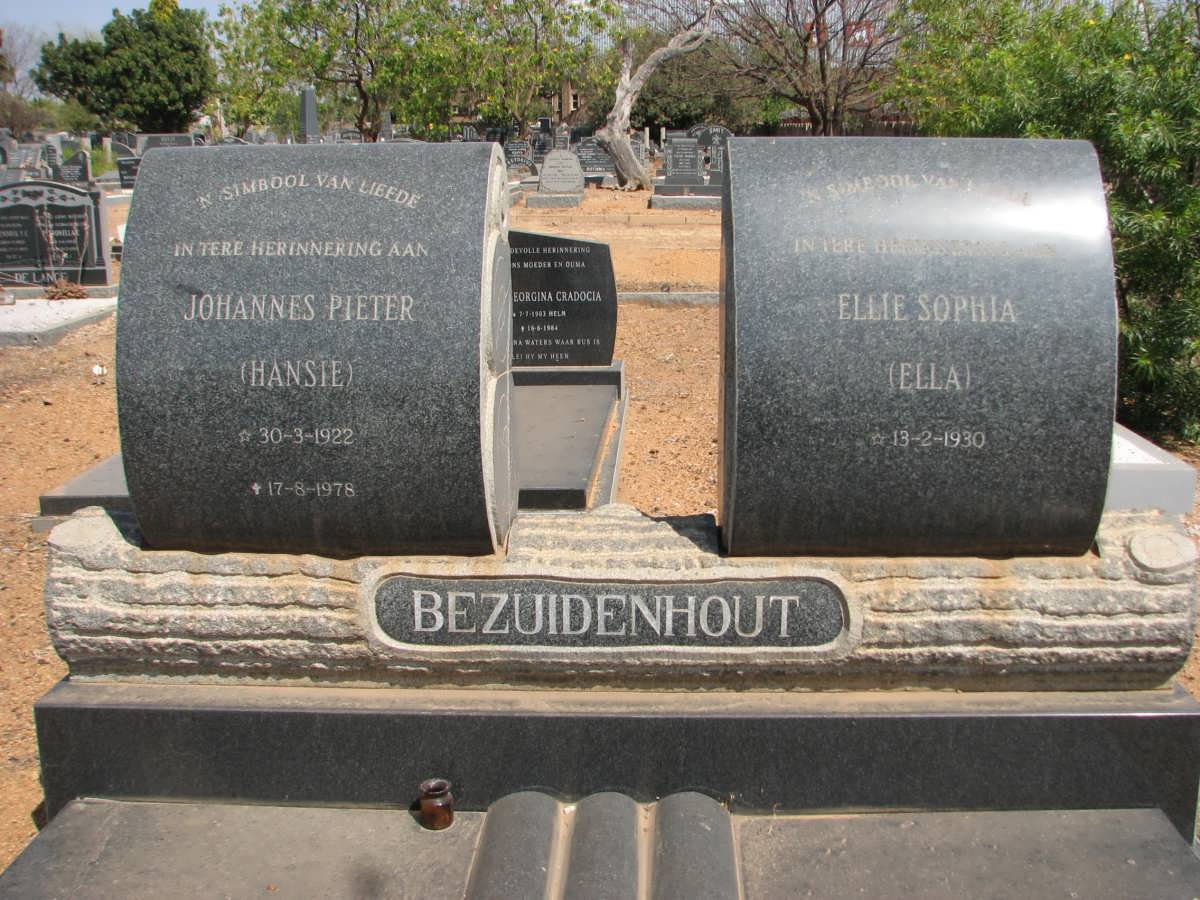 BEZUIDENHOUT Johannes Pieter 1922-1978 &amp; Ellie Sophia 1930-