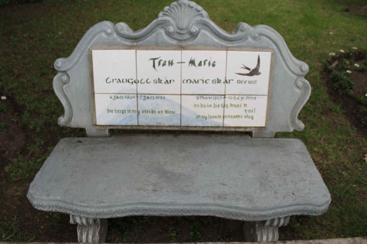 SKAR Traugott 1908-198? &amp; Marie UYS 1918-2005