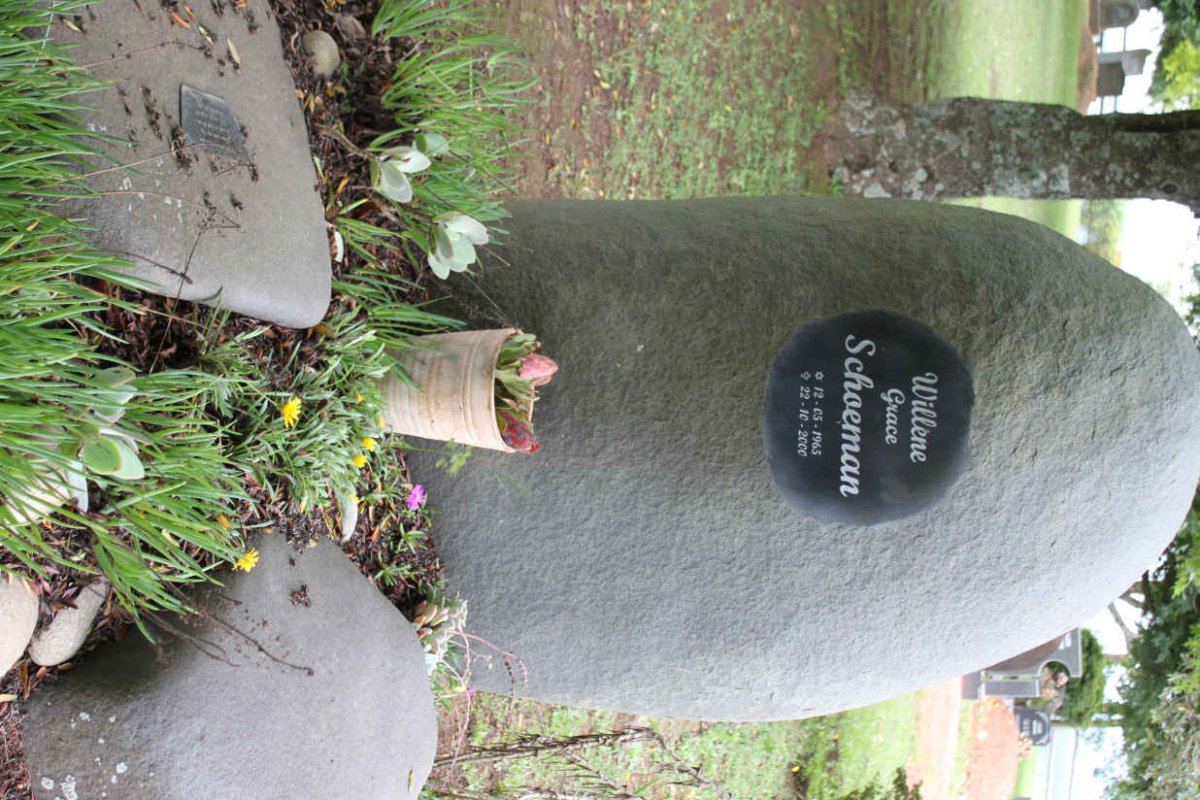 SCHOEMAN Willene Grace 1965-2000