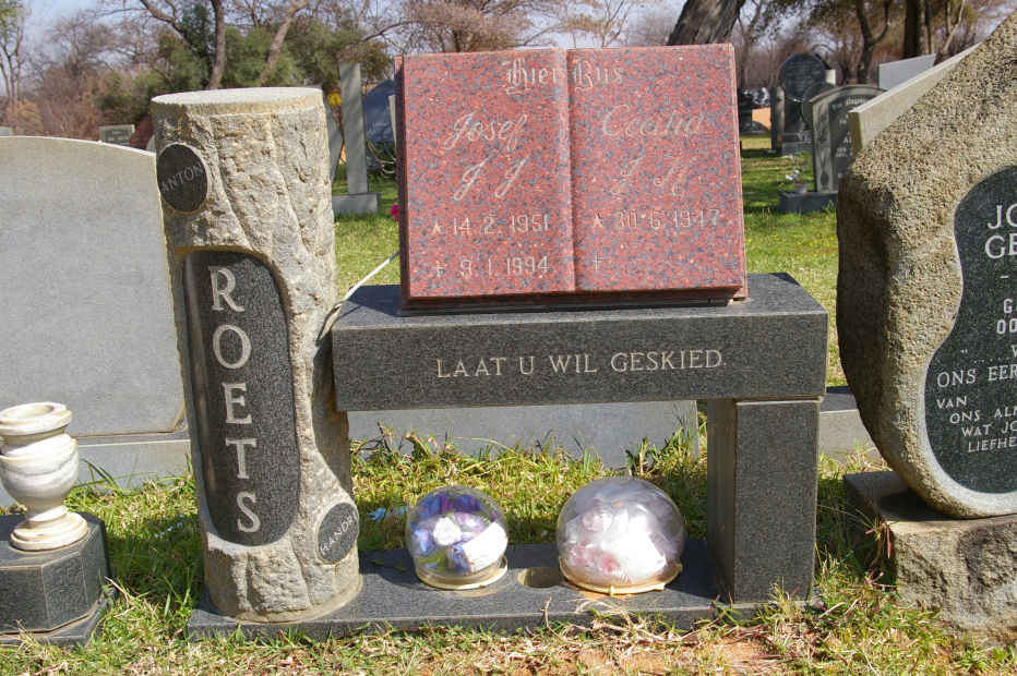 ROETS J.J. 1951-1994 &amp; J.H. 1947-