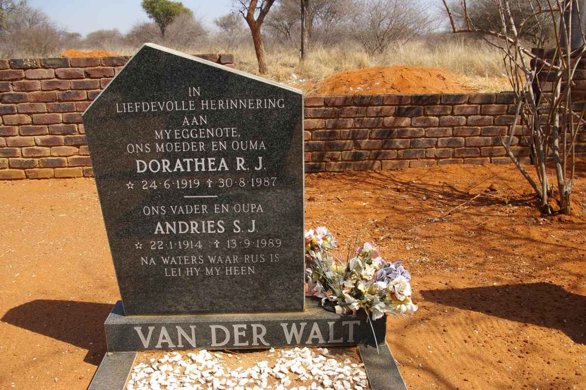 WALT Andries S.J., van der 1914-1989 &amp; Dorathea R.J. 1919-1987