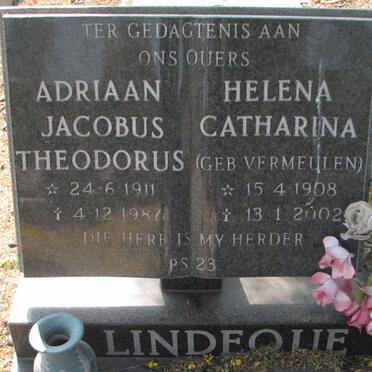 LINDEQUE Adriaan Jacobus Theodorus 1911-1987 &amp; Helena Catharina VERMEULEN 1908-2002