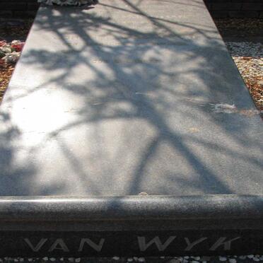 WYK Jacobus Christian, van 1921-1973 &amp; Johanna Elizabeth HESSELMAN 1923-