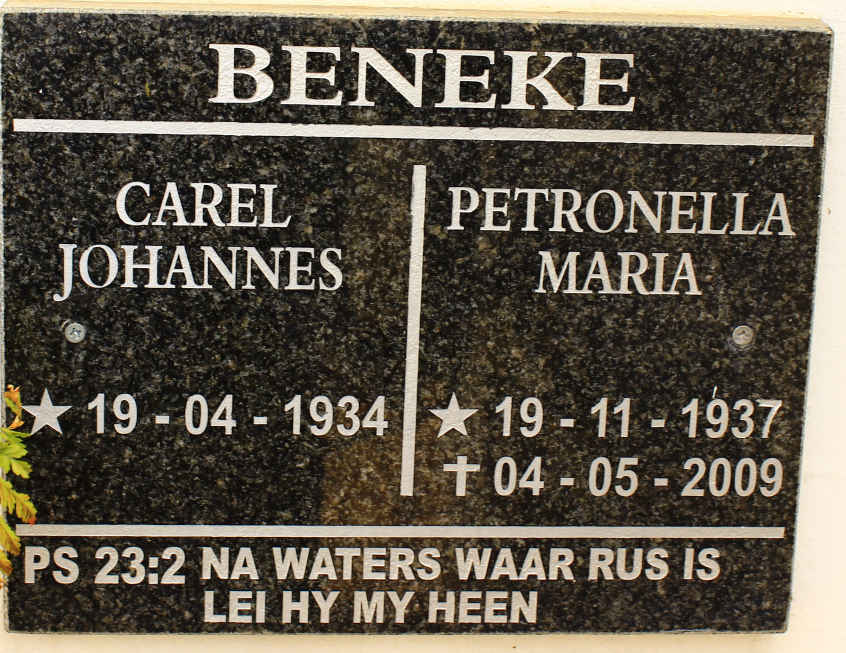 BENEKE Carel Johannes 1934- &amp; Petronella Maria 1937-2009