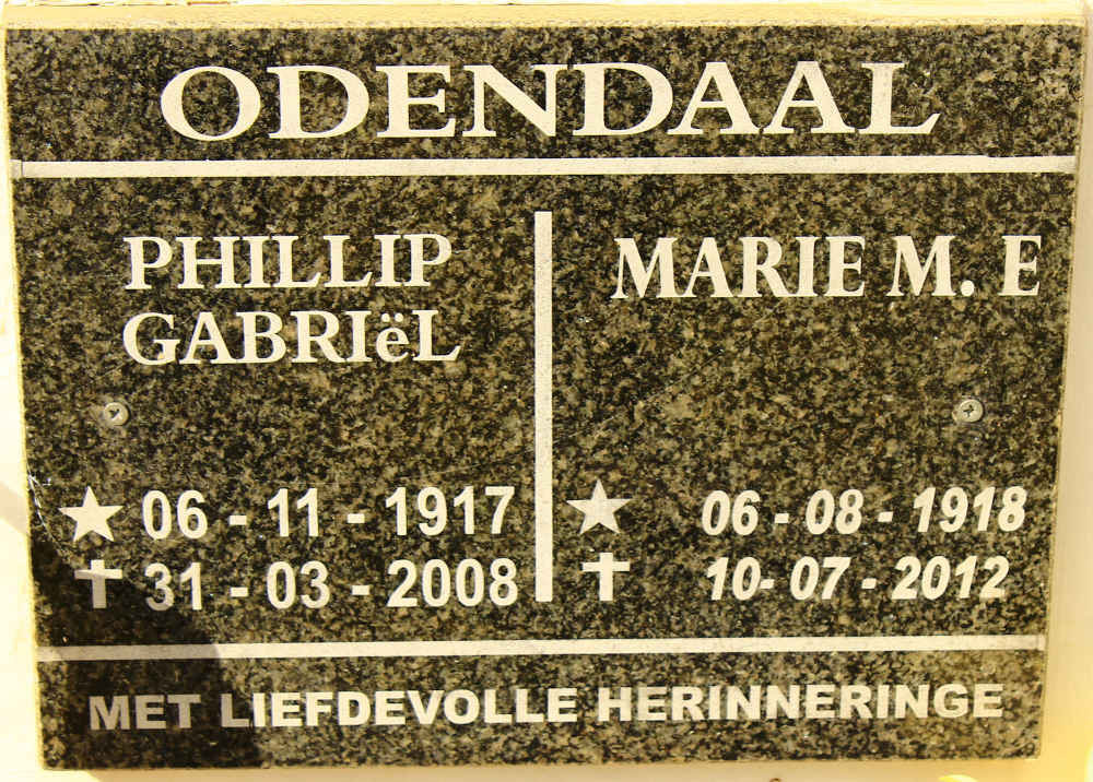 ODENDAAL Phillip Gabriel 1917-2008 &amp; Marie M.E. 1918-2012