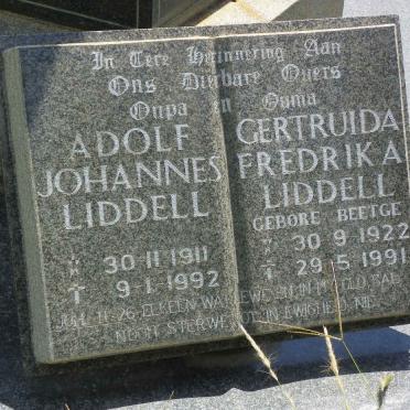 LIDDELL Adolf Johannes 1911-1992 &amp; Gertruida Fredrika BEETGE 1922-1991