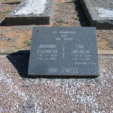 ZWEEL Emil Wilhelm, van 1876-1961 &amp; Johanna Elizabeth 1879-1957