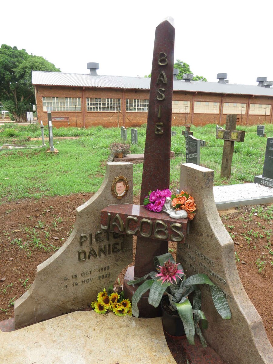 JACOBS Pieter Daniel 1982-2022_1