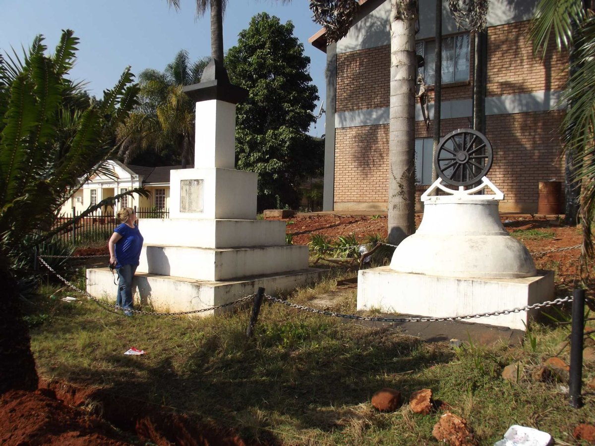 1. Overview / Oorsig