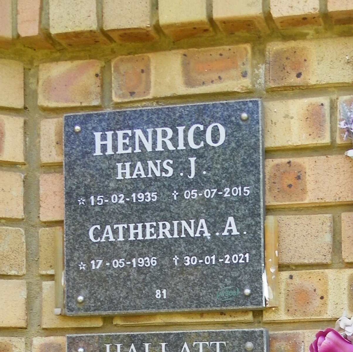 HENRICO Hans J. 1935-2015 &amp; Catherina A. 1936-2021