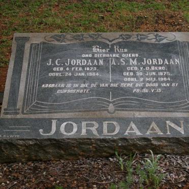 JORDAAN J.C. 1873-1964 &amp; A.S.M. VAN DER BERG 1875-1984