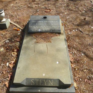 STEYN Jacobus Frederick 1988-1989