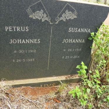 UYS Petrus Johannes 1912-1987 &amp; Susanna Johanna 1918-2006