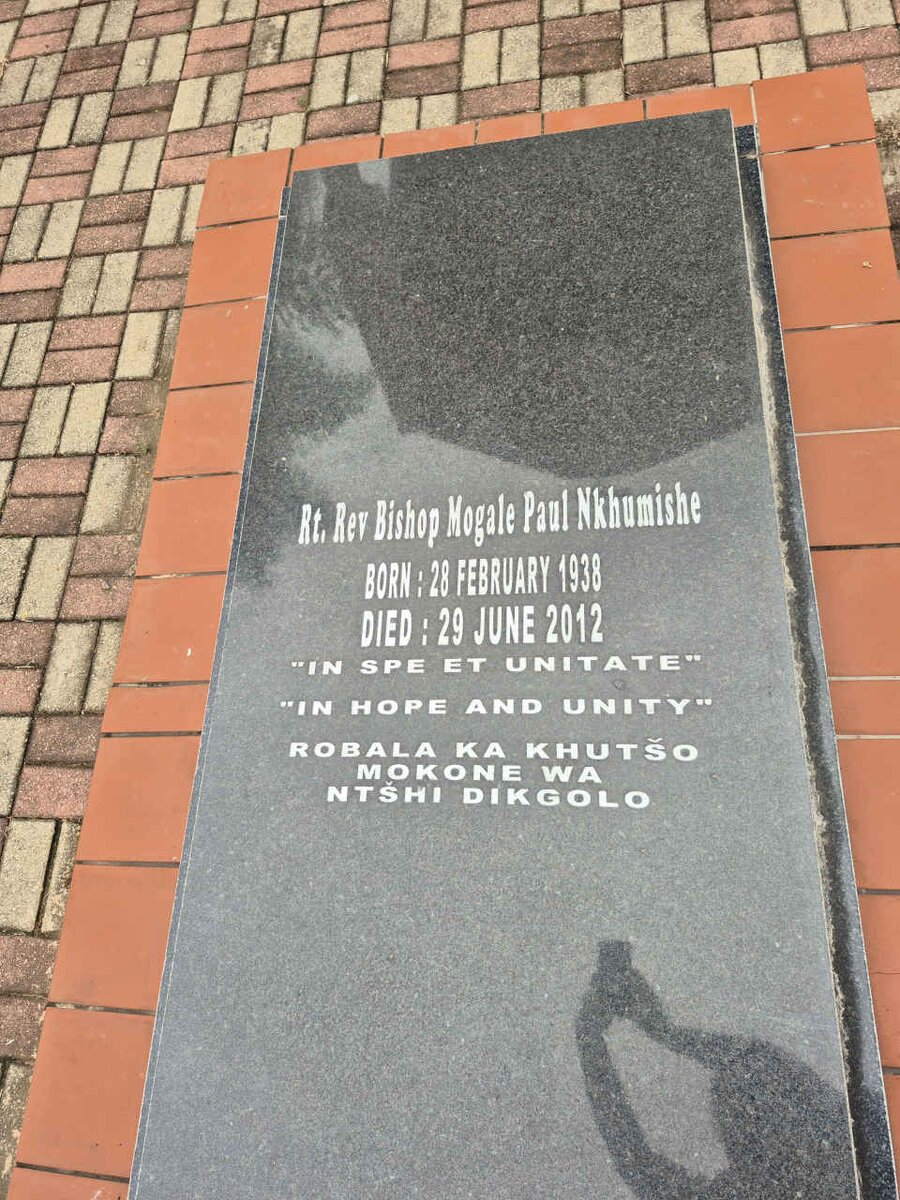 NKHUMISHE Mogale Paul 1938-2012