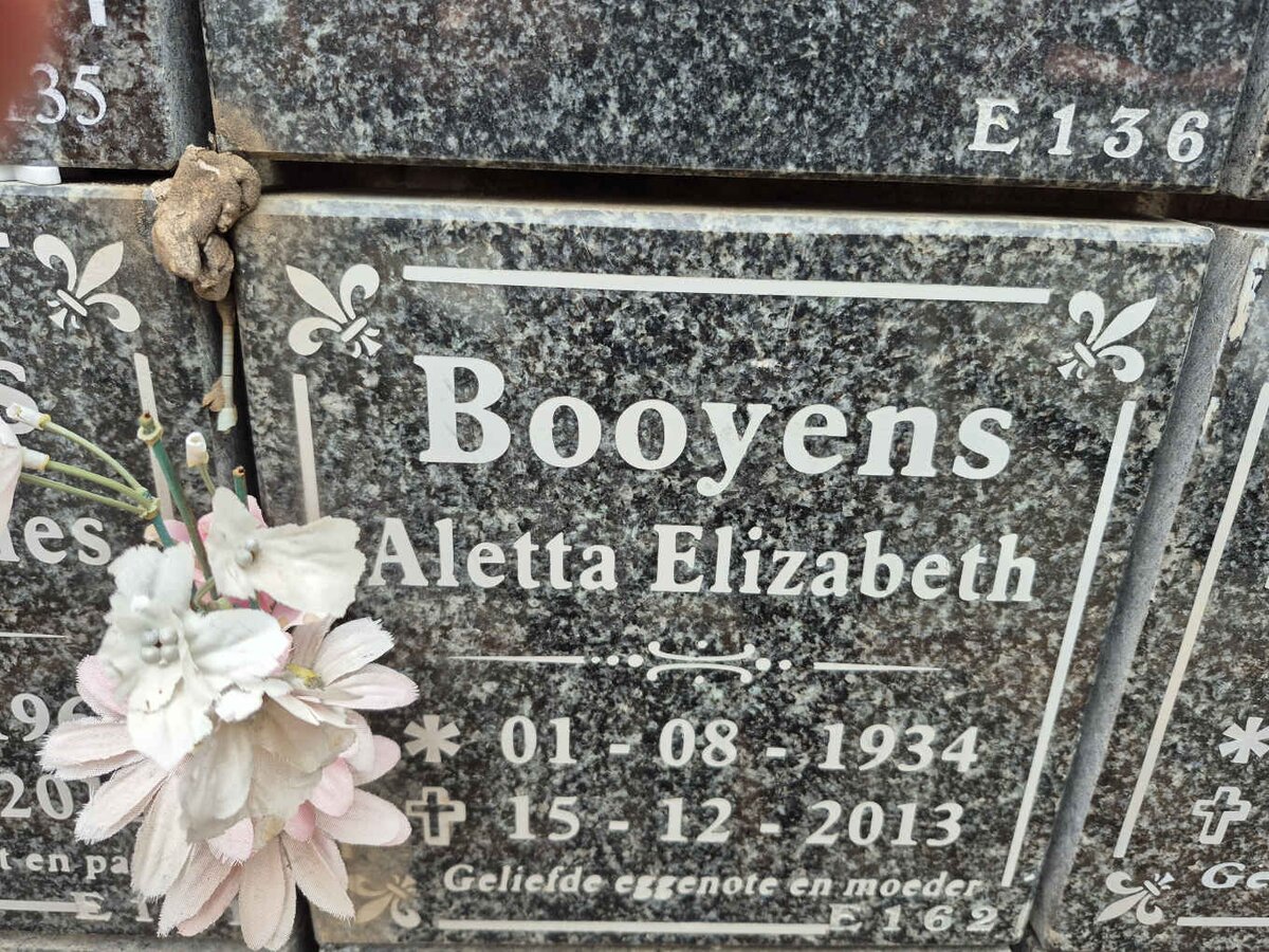 BOOYENS Aletta Elizabeth 1934-2013