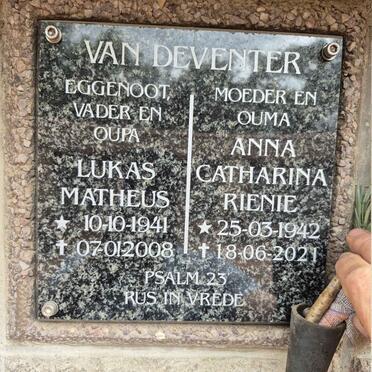 DEVENTER Lukas Matheus, van 1941-2008 & Anna Catharina 1942-1921