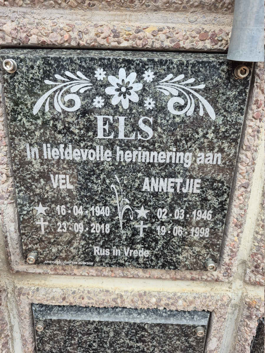 ELS Vel 1940-2018 & Annetjie 1946-1998